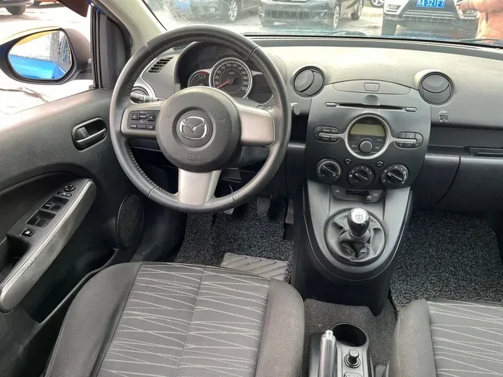 2011 Mazda 2 1.5L 103HP L4 5MT,autocango,china used car exporter,china ev exporter,chinese used car exporter,chinese used ev exporter
