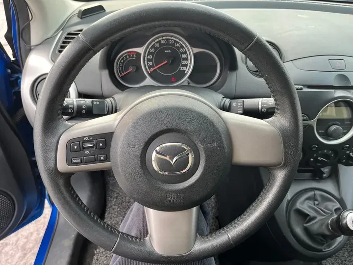 2011 Mazda 2 1.5L 103HP L4 5MT,autocango,china used car exporter,china ev exporter,chinese used car exporter,chinese used ev exporter