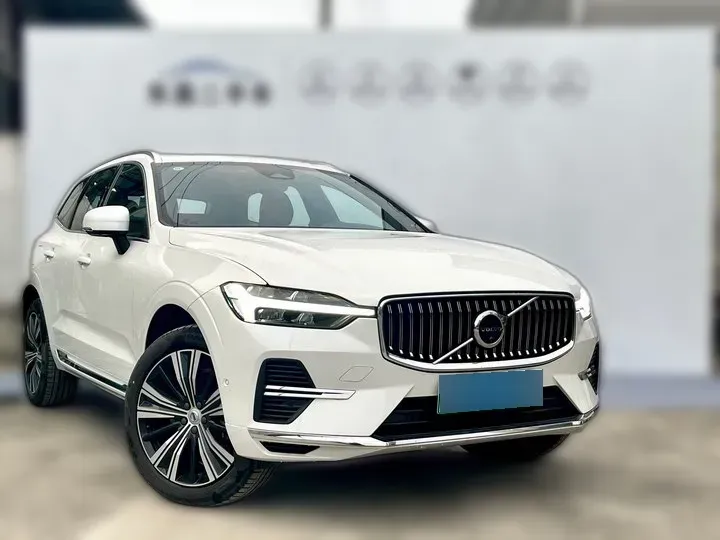 2022 Volvo XC60 2.0T 303HP L4 8AT PHEV 11.6KWH,autocango,china used car exporter,china ev exporter,chinese used car exporter,chinese used ev exporter