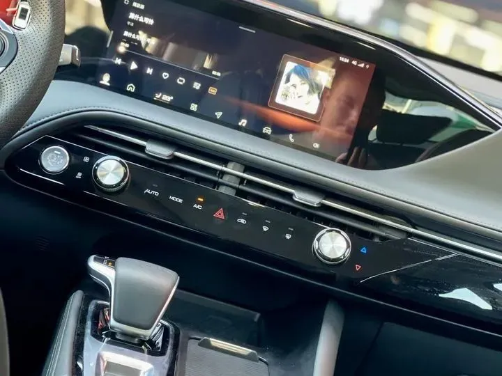 2022 DongFeng Aeolus HaoJi 1.5T 177HP L4 E-CVT Hybrid,autocango,china used car exporter,china ev exporter,chinese used car exporter,chinese used ev exporter