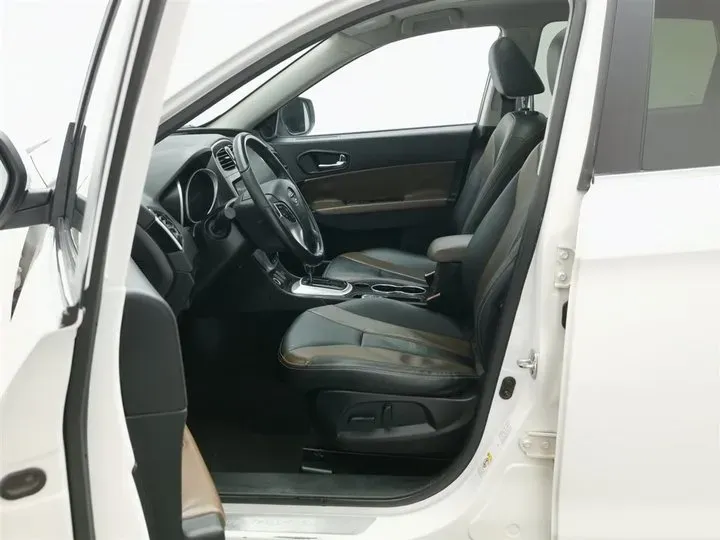 2015 GAC Trumpchi GS5 Super 2.0L 147HP L4 5AT,autocango,china used car exporter,china ev exporter,chinese used car exporter,chinese used ev exporter