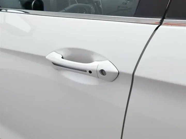 2015 GAC Trumpchi GS5 Super 2.0L 147HP L4 5AT,autocango,china used car exporter,china ev exporter,chinese used car exporter,chinese used ev exporter