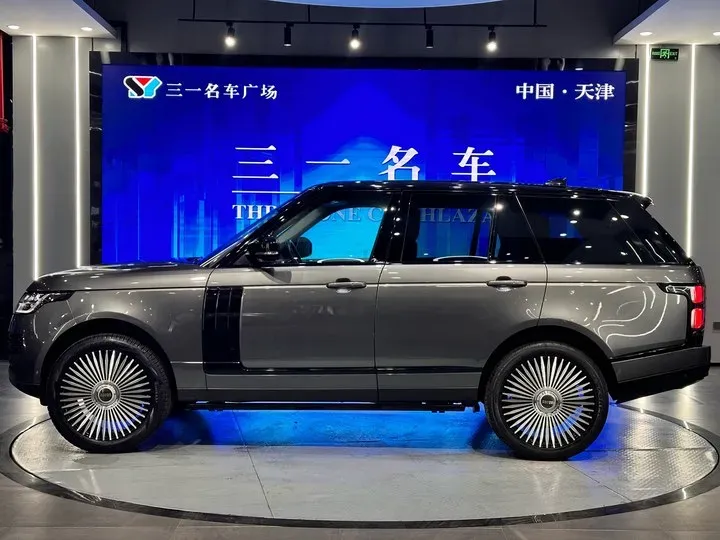 2020 Mansory Range Rover 3.0T 400HP L6 8AT,autocango,china used car exporter,china ev exporter,chinese used car exporter,chinese used ev exporter
