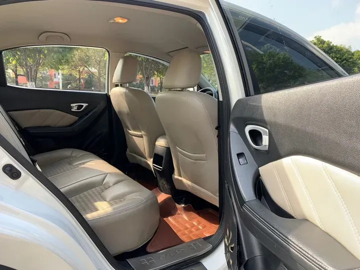 2014 GAC Trumpchi GA3S 1.6L 122HP L4 4AT,autocango,china used car exporter,china ev exporter,chinese used car exporter,chinese used ev exporter