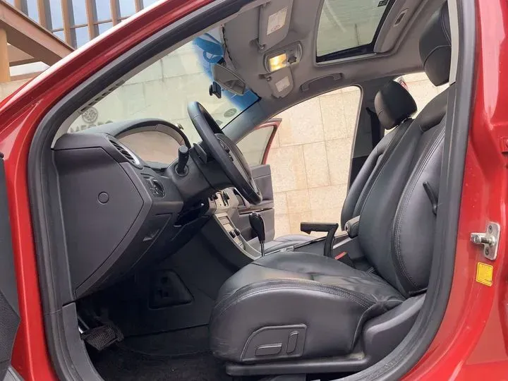 2010 Roewe 550 1.8L 133HP L4 5AT,autocango,china used car exporter,china ev exporter,chinese used car exporter,chinese used ev exporter