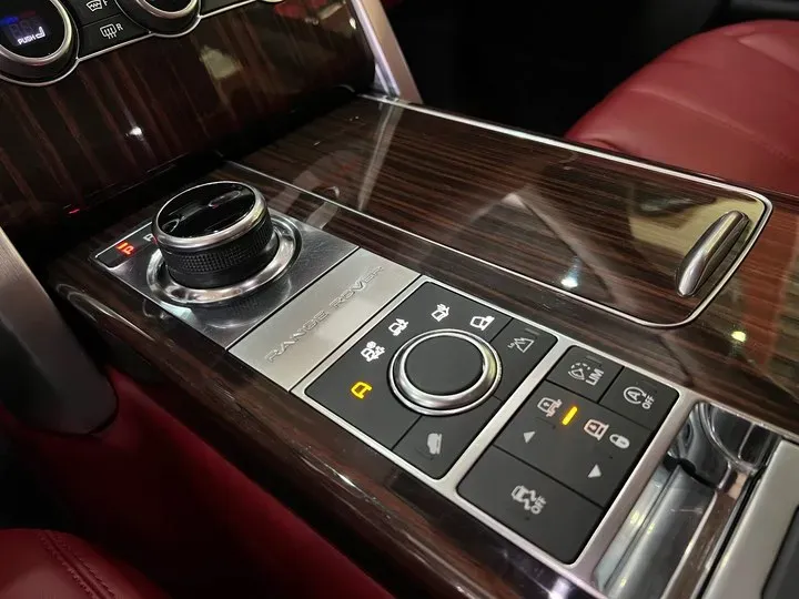 2020 Mansory Range Rover 3.0T 400HP L6 8AT,autocango,china used car exporter,china ev exporter,chinese used car exporter,chinese used ev exporter