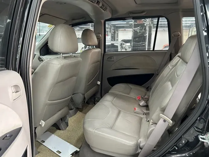 2008 Mitsubishi Zinger 2.0L 170HP L4 4AT,autocango,china used car exporter,china ev exporter,chinese used car exporter,chinese used ev exporter