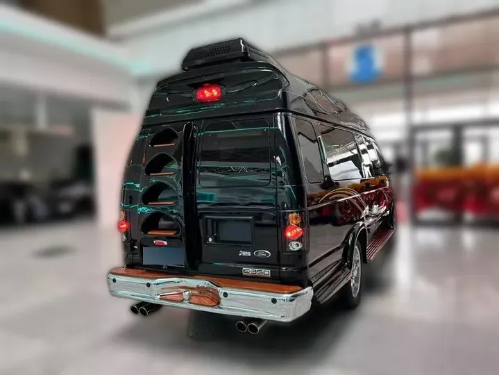 2011 Ford E350 5.4L 258HP V8 5AT,autocango,china used car exporter,china ev exporter,chinese used car exporter,chinese used ev exporter