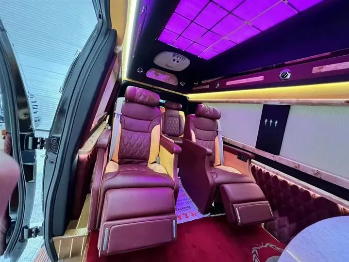 2011 Ford E350 5.4L 258HP V8 5AT,autocango,china used car exporter,china ev exporter,chinese used car exporter,chinese used ev exporter