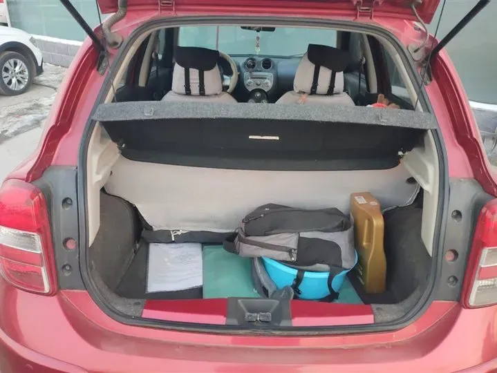 2010 Nissan March 1.5L 107HP L4 5MT,autocango,china used car exporter,china ev exporter,chinese used car exporter,chinese used ev exporter