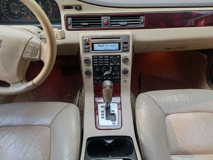 2006 Volvo S80 3.2L 238HP L6 6AT,autocango,china used car exporter,china ev exporter,chinese used car exporter,chinese used ev exporter