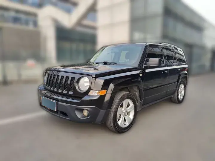 2014 Jeep Patriot 2.4L 170HP L4 6AT