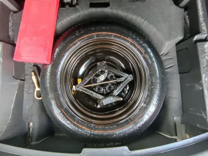 2014 Jeep Patriot 2.4L 170HP L4 6AT,autocango,china used car exporter,china ev exporter,chinese used car exporter,chinese used ev exporter