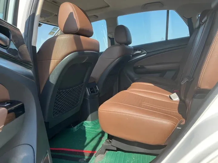 2017 BYD S7 2.0T 205HP L4 6DCT,autocango,china used car exporter,china ev exporter,chinese used car exporter,chinese used ev exporter