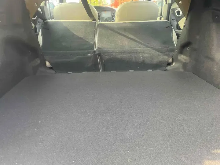 2014 GAC Trumpchi GA3S 1.6L 122HP L4 5MT,autocango,china used car exporter,china ev exporter,chinese used car exporter,chinese used ev exporter