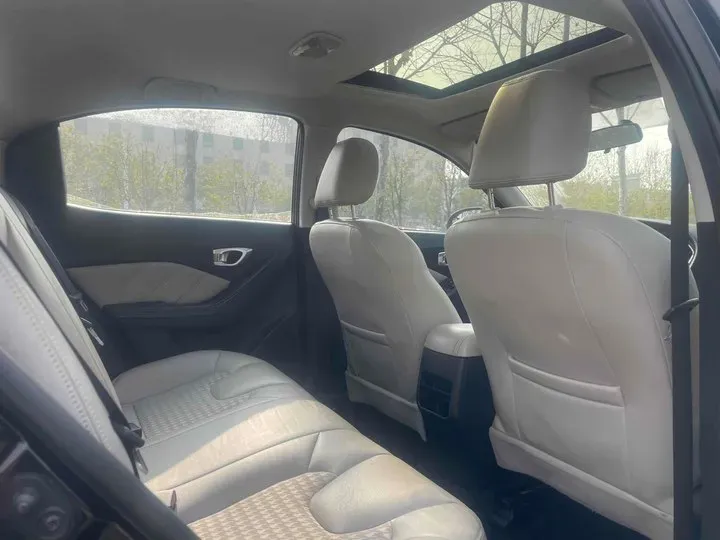 2014 GAC Trumpchi GA3S 1.6L 122HP L4 5MT,autocango,china used car exporter,china ev exporter,chinese used car exporter,chinese used ev exporter