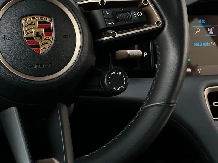 2019 Porsche Taycan 2AT BEV 79.2KWH,autocango,china used car exporter,china ev exporter,chinese used car exporter,chinese used ev exporter