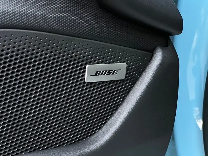 2019 Porsche Taycan 2AT BEV 79.2KWH,autocango,china used car exporter,china ev exporter,chinese used car exporter,chinese used ev exporter