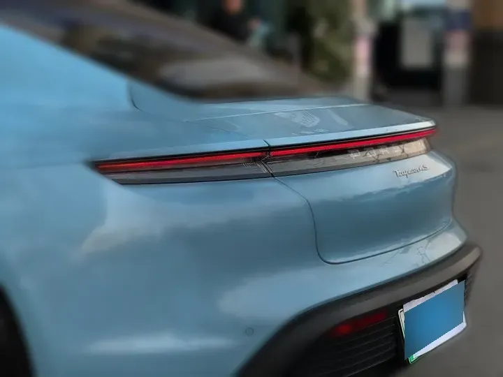 2019 Porsche Taycan 2AT BEV 79.2KWH,autocango,china used car exporter,china ev exporter,chinese used car exporter,chinese used ev exporter