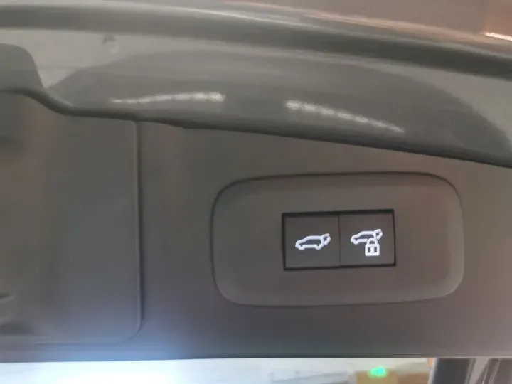 2023 Lexus RZ BEV 66KWH,autocango,china used car exporter,china ev exporter,chinese used car exporter,chinese used ev exporter