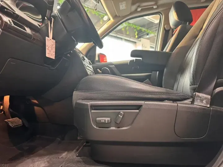 2015 Land Rover Freelander 2 2.0T 240HP L4 6AT,autocango,china used car exporter,china ev exporter,chinese used car exporter,chinese used ev exporter