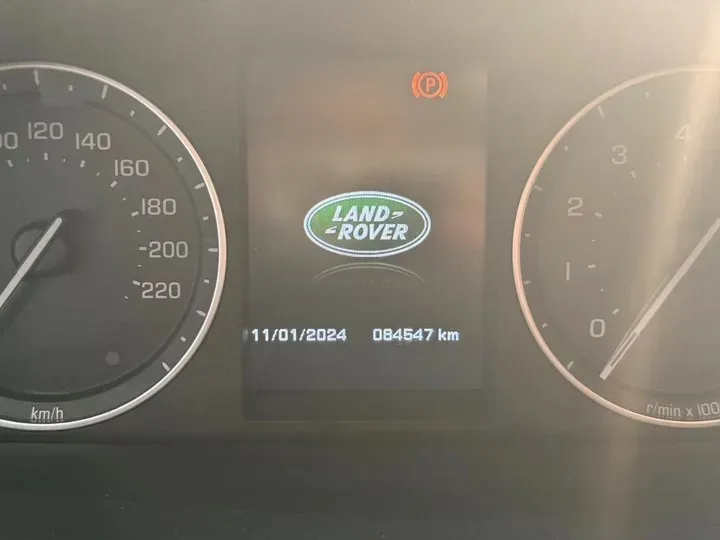 2015 Land Rover Freelander 2 2.0T 240HP L4 6AT,autocango,china used car exporter,china ev exporter,chinese used car exporter,chinese used ev exporter