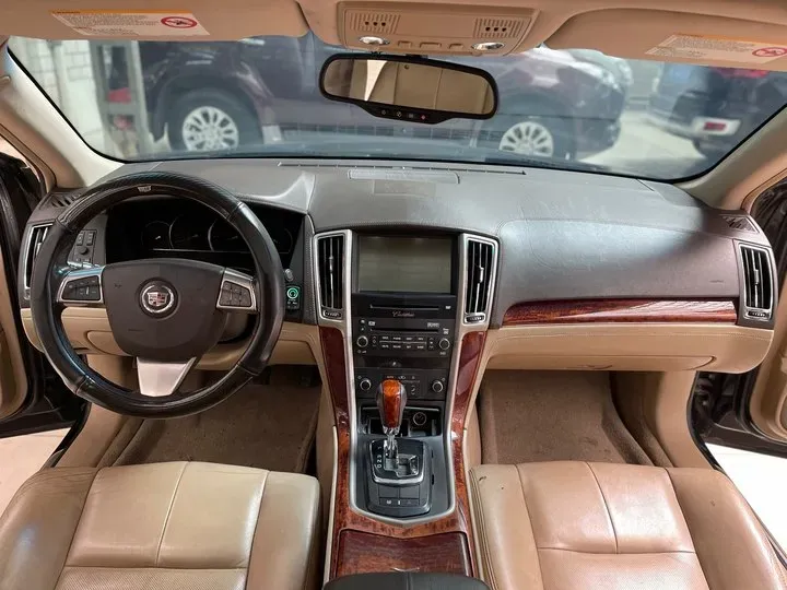 2012 Cadillac SLS 2.0T 262HP L4 6AT,autocango,china used car exporter,china ev exporter,chinese used car exporter,chinese used ev exporter