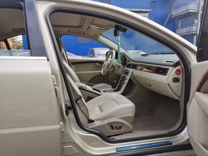 2006 Volvo S80 3.2L 238HP L6 6AT,autocango,china used car exporter,china ev exporter,chinese used car exporter,chinese used ev exporter