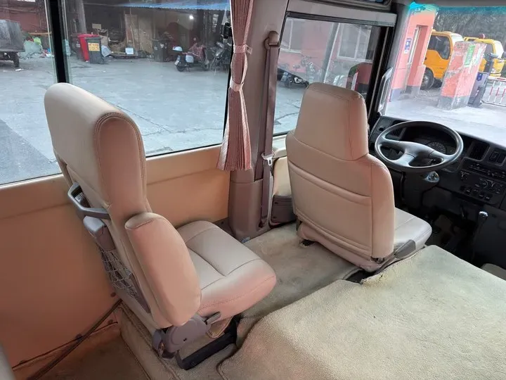 2011 Nissan Civilian 4.5L 180HP L6 5MT,autocango,china used car exporter,china ev exporter,chinese used car exporter,chinese used ev exporter