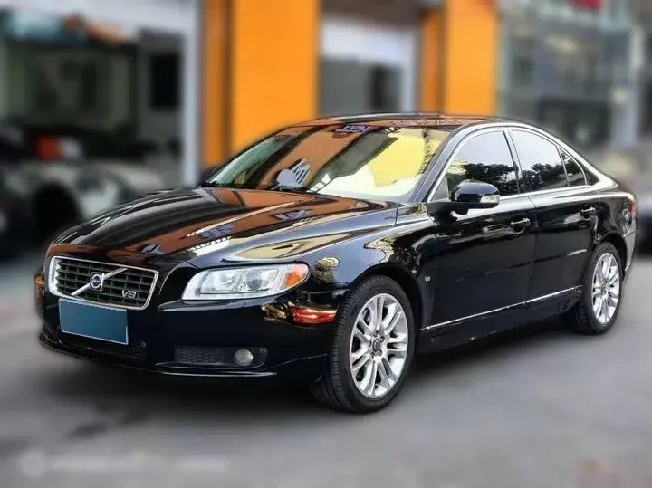 2006 Volvo S80 4.4L 315HP V8 6AT