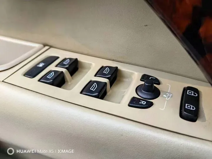 2006 Volvo S80 4.4L 315HP V8 6AT,autocango,china used car exporter,china ev exporter,chinese used car exporter,chinese used ev exporter