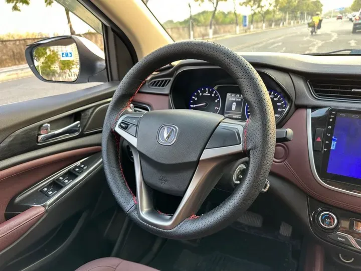 2017 ChangAn Linmax 1.5T 156HP L4 6AT,autocango,china used car exporter,china ev exporter,chinese used car exporter,chinese used ev exporter