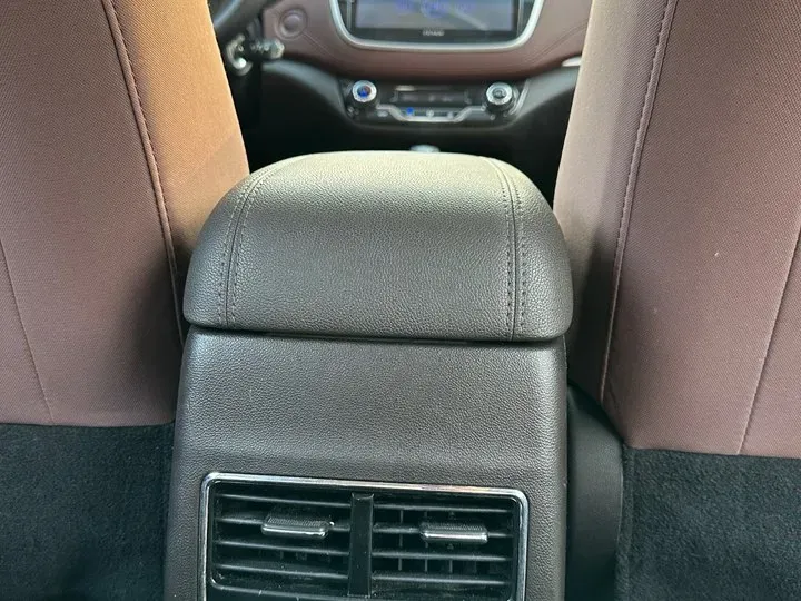 2017 ChangAn Linmax 1.5T 156HP L4 6AT,autocango,china used car exporter,china ev exporter,chinese used car exporter,chinese used ev exporter