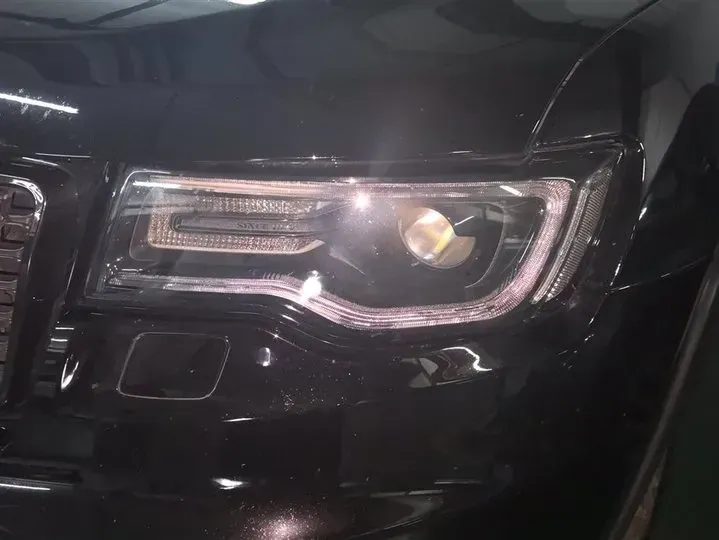 2020 Jeep Grand Cherokee 3.0L 234HP V6 8AT,autocango,china used car exporter,china ev exporter,chinese used car exporter,chinese used ev exporter