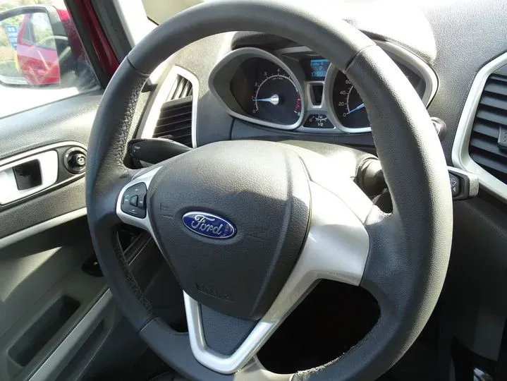 2013 Ford EcoSport 1.5L 110HP L4 6DCT,autocango,china used car exporter,china ev exporter,chinese used car exporter,chinese used ev exporter