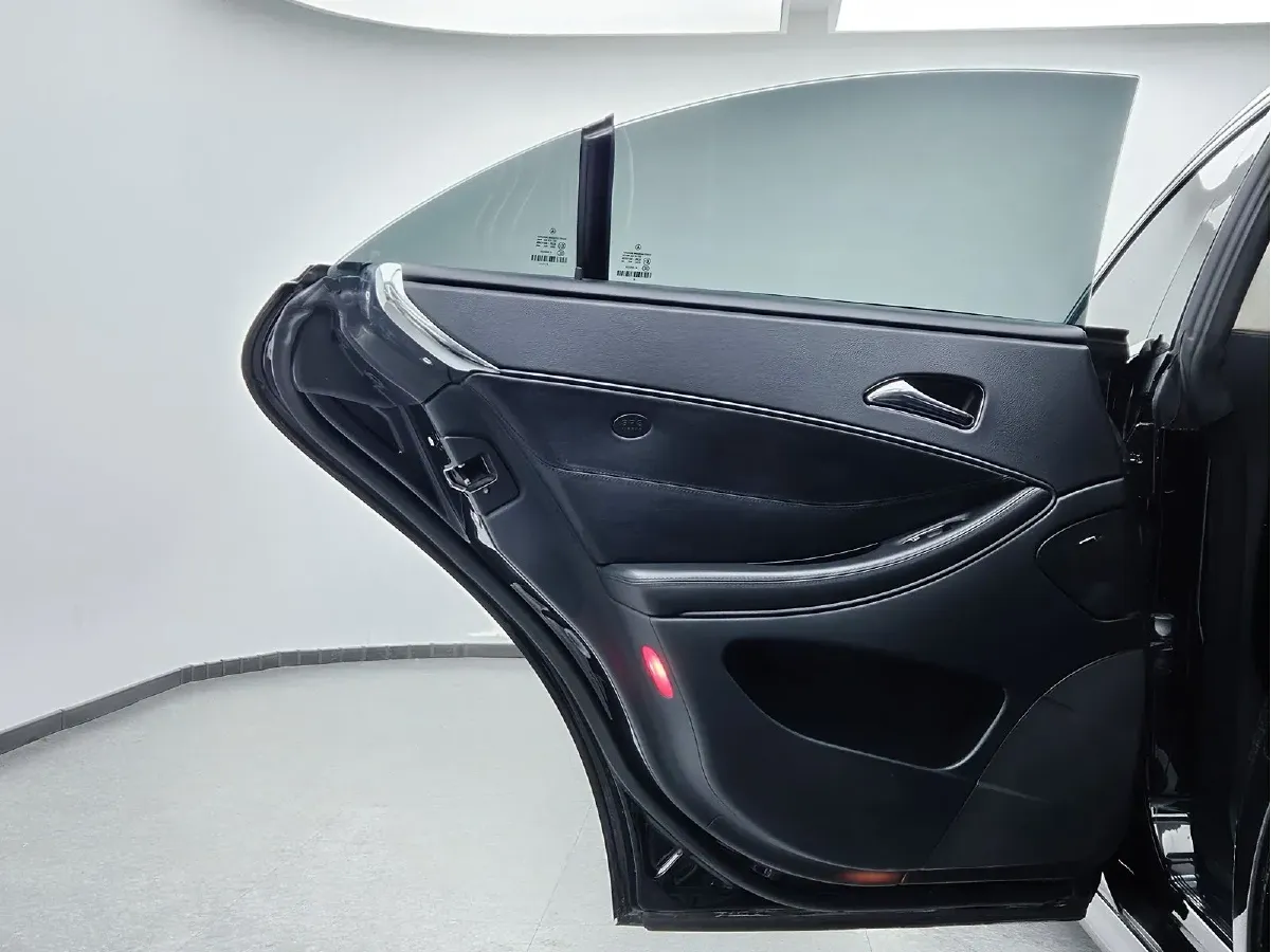 2008 Mercedes-Benz CLS AMG 6.2L 514HP V8 7AT,autocango,china used car exporter,china ev exporter,chinese used car exporter,chinese used ev exporter