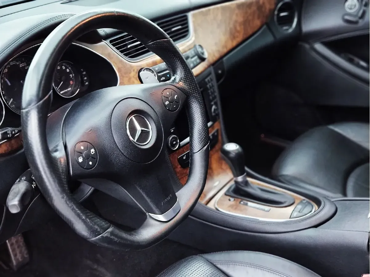 2008 Mercedes-Benz CLS AMG 6.2L 514HP V8 7AT,autocango,china used car exporter,china ev exporter,chinese used car exporter,chinese used ev exporter