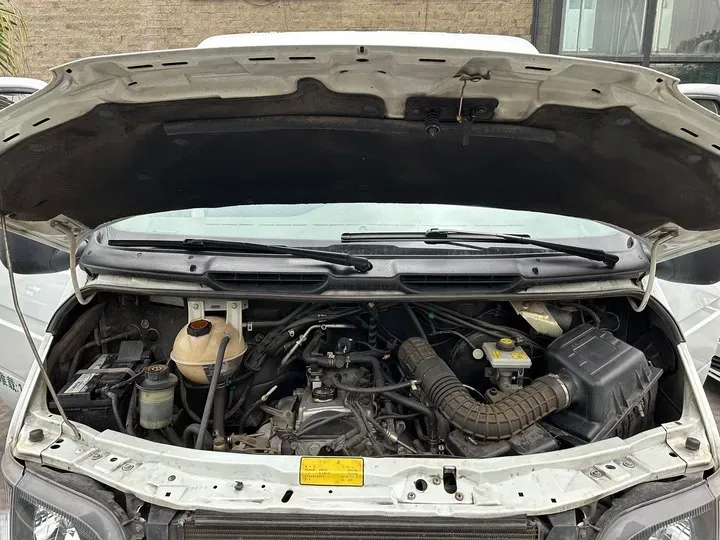 2015 Ford Classic Transit 2.4L 125HP L4 5MT,autocango,china used car exporter,china ev exporter,chinese used car exporter,chinese used ev exporter