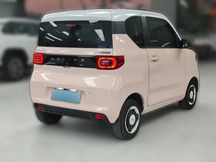 2021 WuLing HongGuang MINI EV BEV 13.8KWH,autocango,china used car exporter,china ev exporter,chinese used car exporter,chinese used ev exporter
