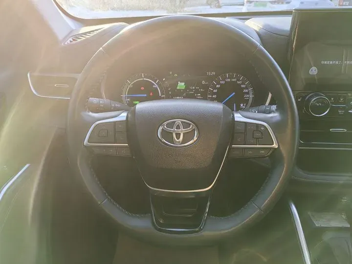 2022 Toyota Highlander 2.5L 192HP L4 E-CVT Hybrid,autocango,china used car exporter,china ev exporter,chinese used car exporter,chinese used ev exporter