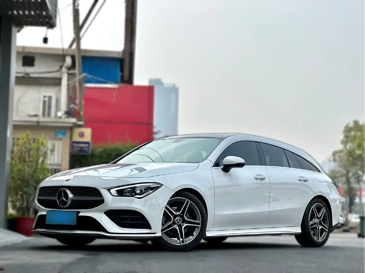2022 Mercedes-Benz CLA Class 1.3T 163HP L4 7DCT