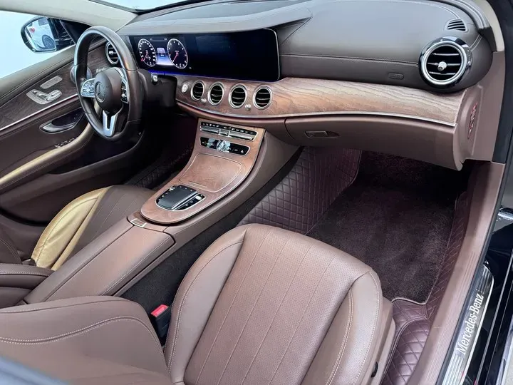 2020 Mercedes-Benz E Class 2.0T 258HP L4 9AT,autocango,china used car exporter,china ev exporter,chinese used car exporter,chinese used ev exporter