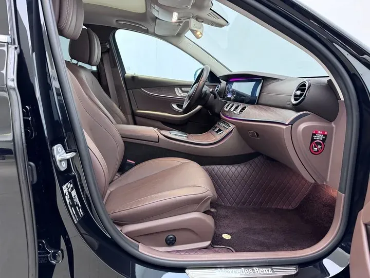 2020 Mercedes-Benz E Class 2.0T 258HP L4 9AT,autocango,china used car exporter,china ev exporter,chinese used car exporter,chinese used ev exporter