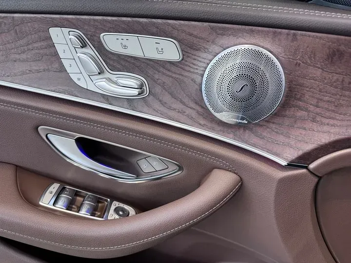 2020 Mercedes-Benz E Class 2.0T 258HP L4 9AT,autocango,china used car exporter,china ev exporter,chinese used car exporter,chinese used ev exporter