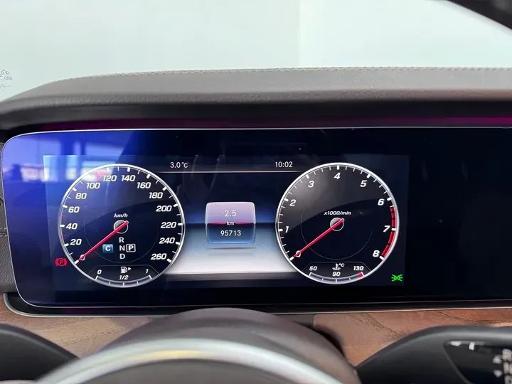 2020 Mercedes-Benz E Class 2.0T 258HP L4 9AT,autocango,china used car exporter,china ev exporter,chinese used car exporter,chinese used ev exporter