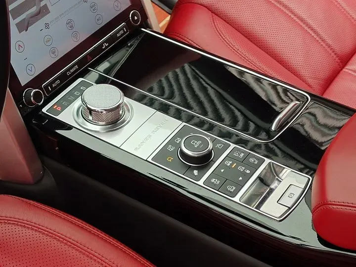 2020 Mansory Range Rover 3.0T 400HP L6 8AT,autocango,china used car exporter,china ev exporter,chinese used car exporter,chinese used ev exporter