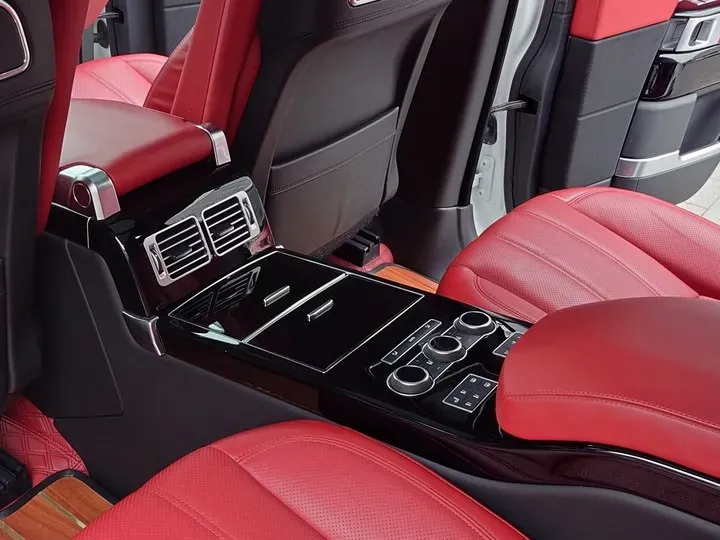 2020 Mansory Range Rover 3.0T 400HP L6 8AT,autocango,china used car exporter,china ev exporter,chinese used car exporter,chinese used ev exporter