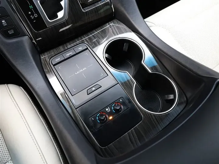 2020 Lexus LM 2.5L 117HP L4 E-CVT Hybrid,autocango,china used car exporter,china ev exporter,chinese used car exporter,chinese used ev exporter