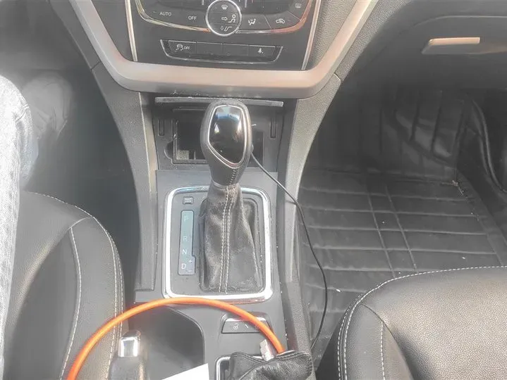 2016 Geely Emgrand 1.5L 109HP L4 CVT,autocango,china used car exporter,china ev exporter,chinese used car exporter,chinese used ev exporter