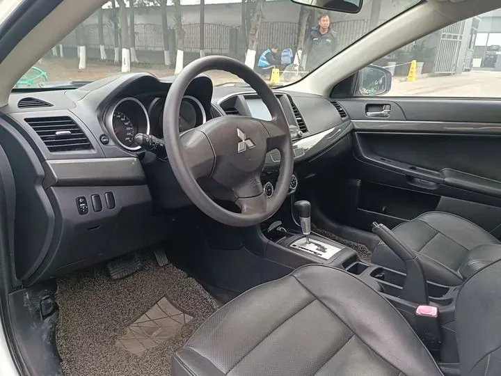 2014 Mitsubishi Lancer EX 1.8L 136HP L4 CVT,autocango,china used car exporter,china ev exporter,chinese used car exporter,chinese used ev exporter